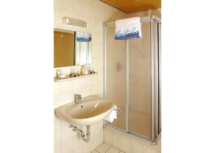 Heidhof Pensionat 3*